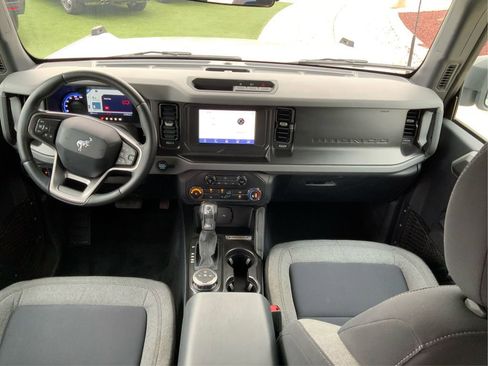 Used 2021 Ford Bronco Big Bend image 17