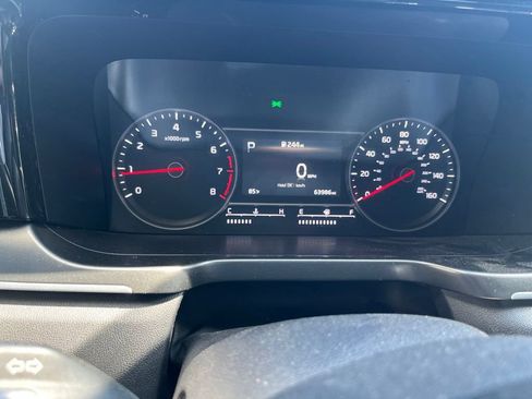 Used 2022 Kia Sorento LX FWD image 10