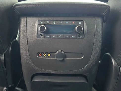 Used 2012 Chevrolet Tahoe LTZ AWD/4WD image 18