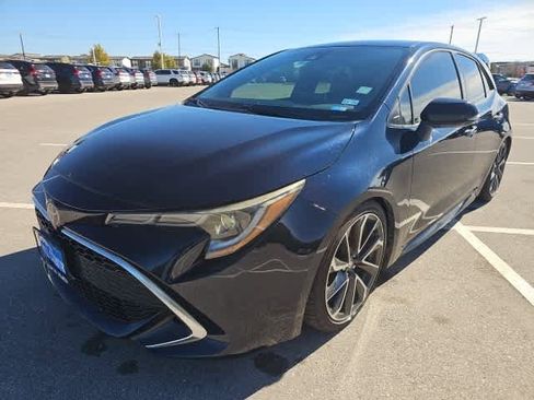 Used 2019 Toyota Corolla XSE image 1