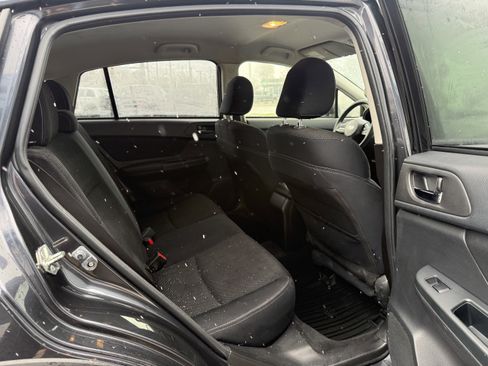 Used 2013 Subaru Crosstrek 2.0i Premium image 18