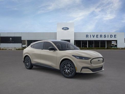 New 2025 Ford Mustang Mach-E Premium image 7