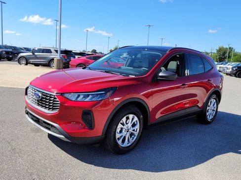 New 2026 Ford Escape Active w/ Tech Pack #1 FWD image 3