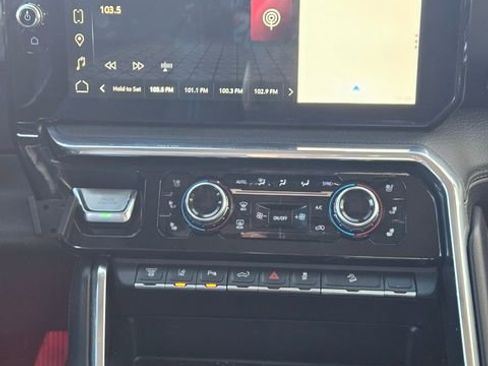 Used 2024 GMC Sierra 3500 Denali w/ Technology Package image 11