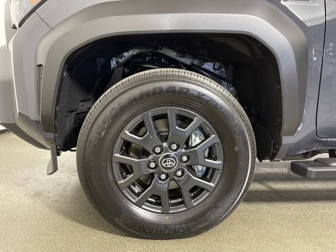 New 2026 Toyota 4Runner SR5 image 11