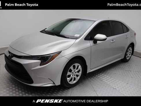 Certified 2026 Toyota Corolla LE image 1