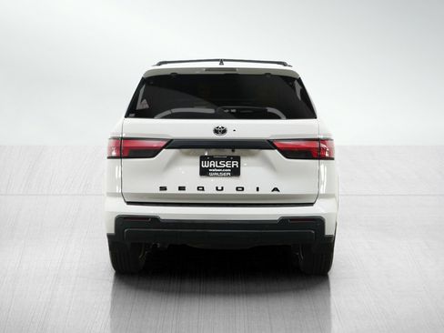 Used 2025 Toyota Sequoia SR5 w/ SR5 Premium Package AWD/4WD image 4
