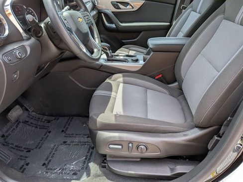 Used 2025 Chevrolet Blazer LT FWD image 24