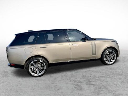 Used 2026 Land Rover Range Rover Long Wheelbase SE AWD/4WD image 7