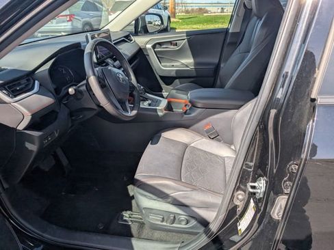 Used 2023 Toyota RAV4 Adventure image 13