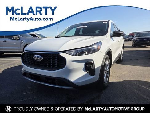 Certified 2024 Ford Escape Active FWD image 1