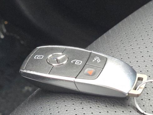 Certified 2023 Mercedes-Benz GLS 450 4MATIC image 39