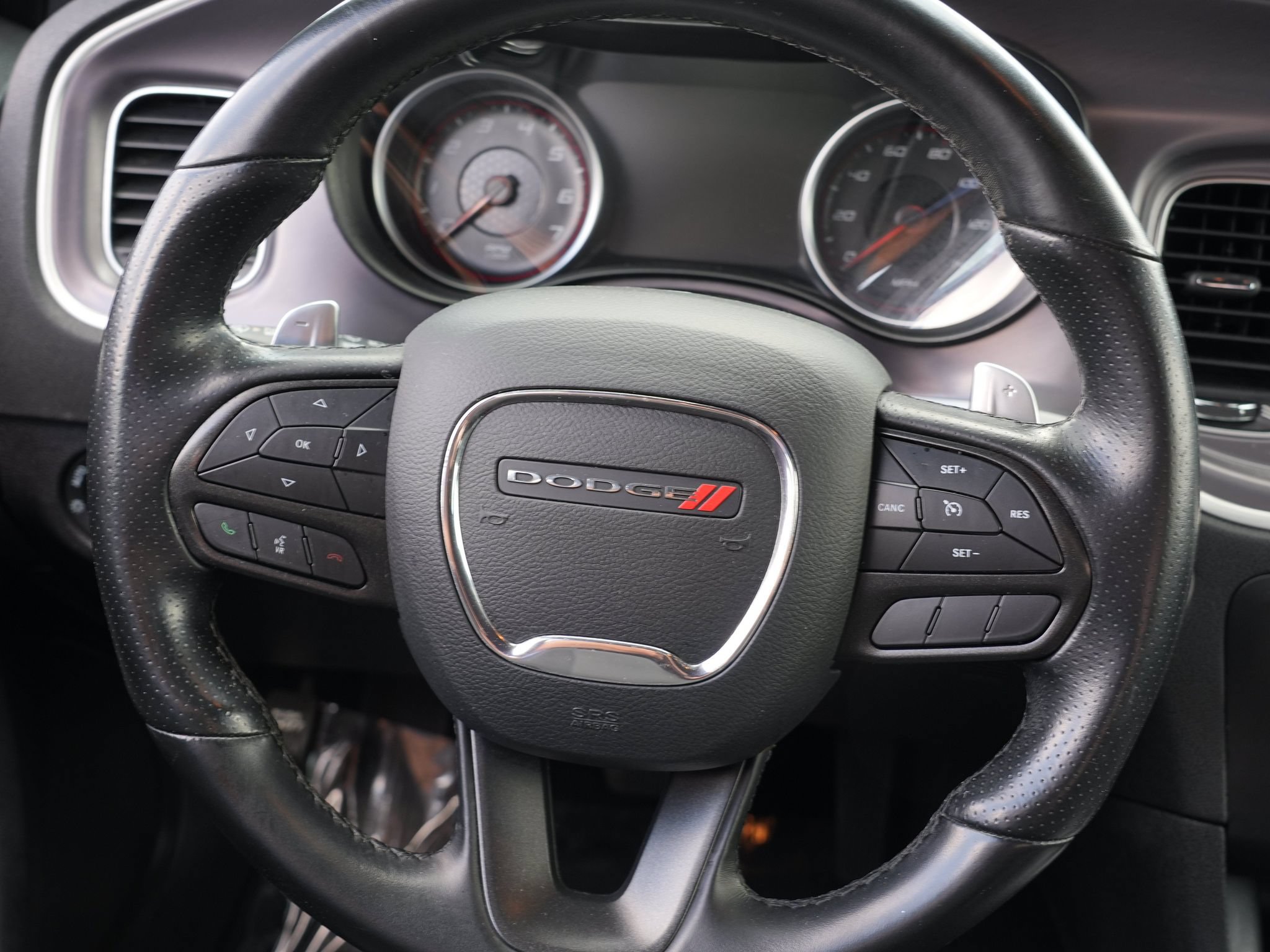Used 2020 Dodge Charger SXT AWD/4WD image 23