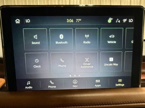 Used 2022 Lincoln Aviator Reserve w/ Equipment Group 201A AWD/4WD image 48