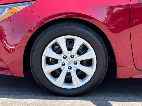 Certified 2025 Toyota Corolla LE FWD image 33