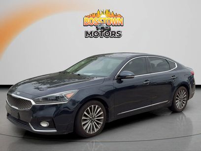 Used 2017 Kia Cadenza Premium