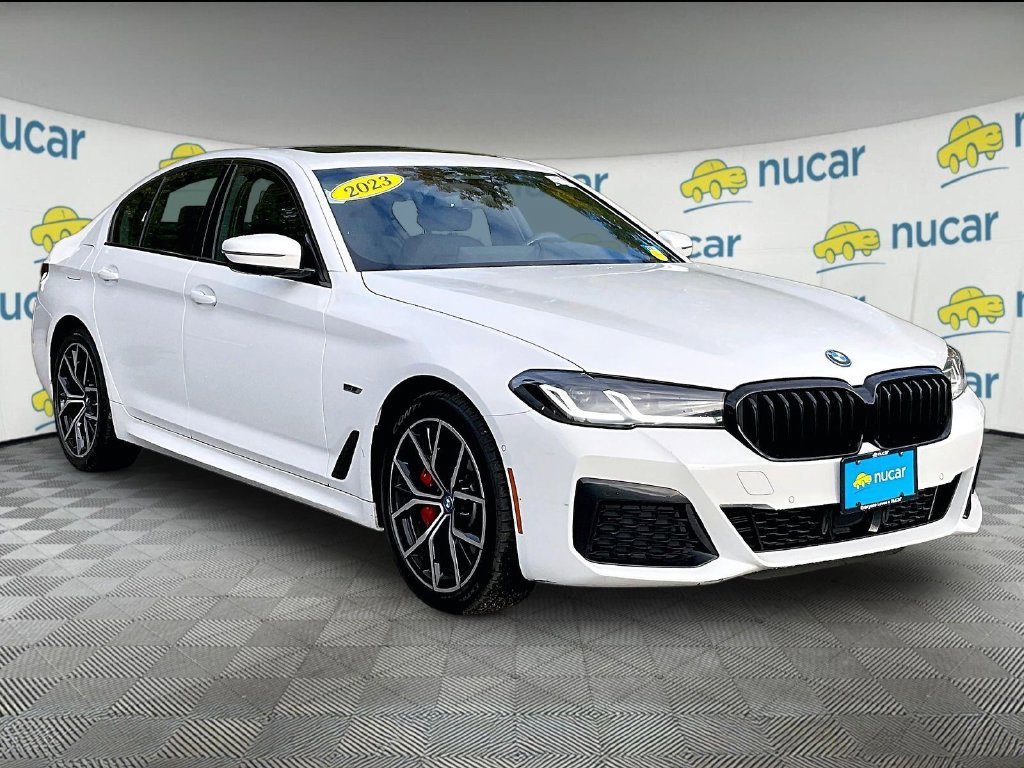 Used 2023 BMW 530e xDrive w/ Premium Package AWD/4WD image 1