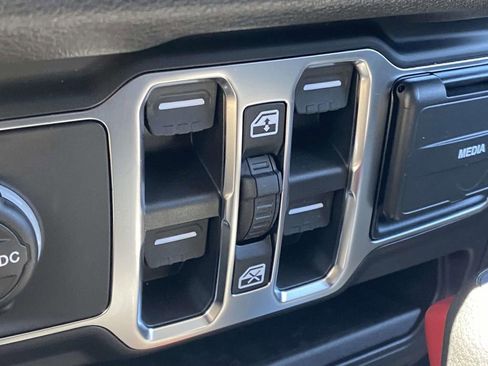 New 2026 Jeep Gladiator Sport AWD/4WD image 49