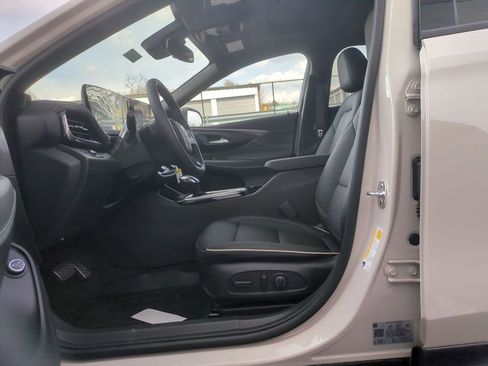 New 2026 Buick Envista Sport Touring w/ Studio Series image 12