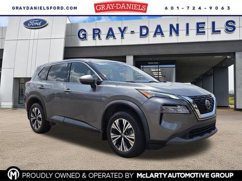 Used 2021 Nissan Rogue SV FWD image 1