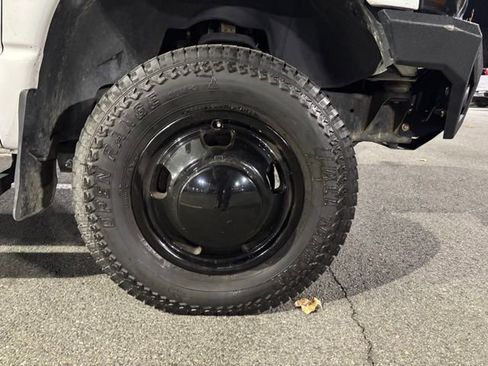 Used 2003 Dodge Ram 3500 Truck ST image 30