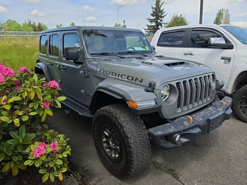 Used 2022 Jeep Wrangler Unlimited Rubicon 392 w/ Xtreme Recon 35" Tire Package AWD/4WD image 5