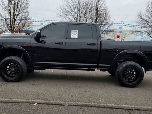 Used 2023 RAM 2500 Limited image 5