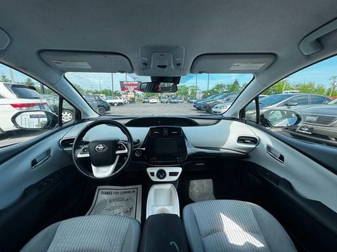 Used 2017 Toyota Prius Prime Plus FWD image 19