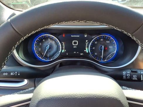 New 2026 Chrysler Voyager LX image 19