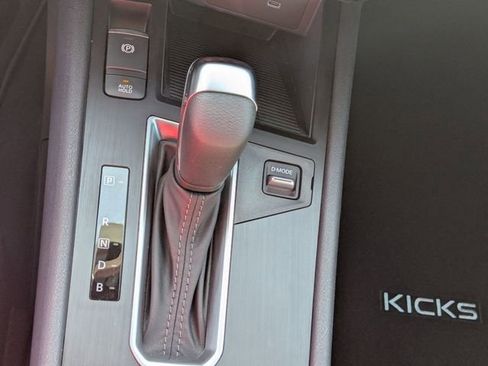 New 2026 Nissan Kicks SV w/ SV Premium Package FWD image 21