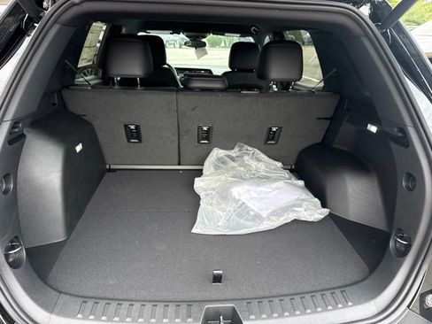 New 2027 GMC Terrain Elevation w/ Elevation Premium Package AWD/4WD image 23