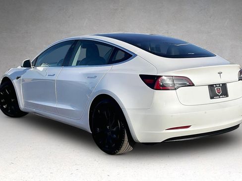 Used 2018 Tesla Model 3 Long Range RWD image 10