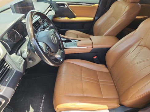 Used 2021 Lexus RX 350L Luxury w/ Accessory Package FWD image 10