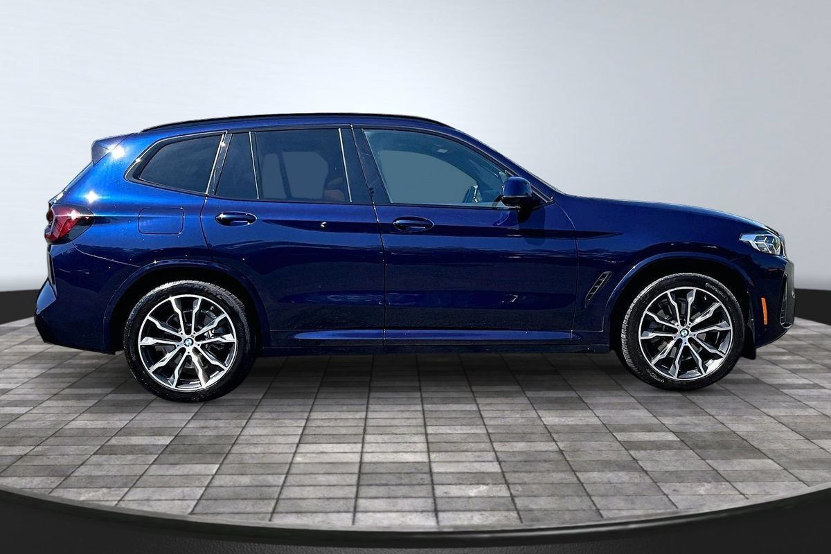 Used 2022 BMW X3 xDrive30i AWD/4WD image 8
