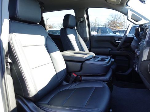 Used 2023 Chevrolet Silverado 1500 Custom w/ Rally Edition image 31