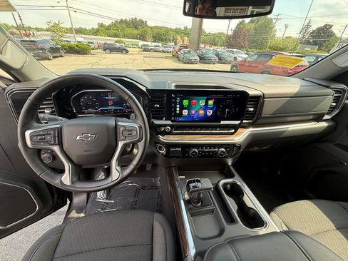 Used 2024 Chevrolet Silverado 1500 RST w/ Max Trailering Package AWD/4WD image 13