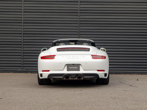 Certified 2017 Porsche 911 Carrera image 7