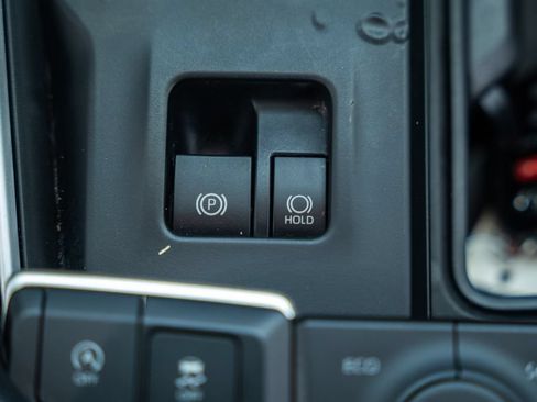 Certified 2025 Toyota Grand Highlander AWD image 32