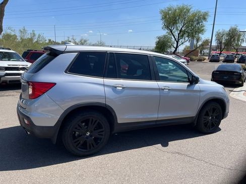 Used 2021 Honda Passport Sport image 5