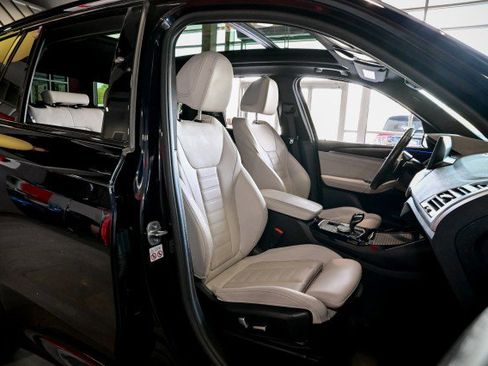 Used 2022 BMW X3 xDrive30i w/ M Sport Package 2 AWD/4WD image 27