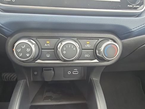 New 2025 Nissan Versa SV w/ Trunk Package image 17