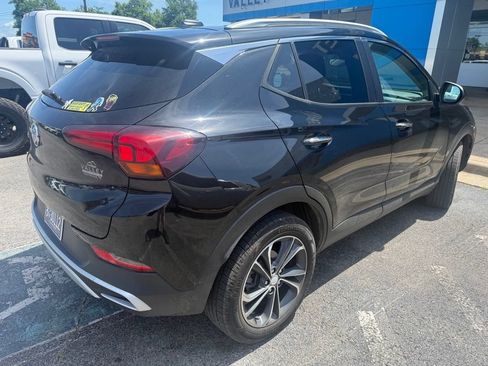 Used 2023 Buick Encore GX Select FWD image 3