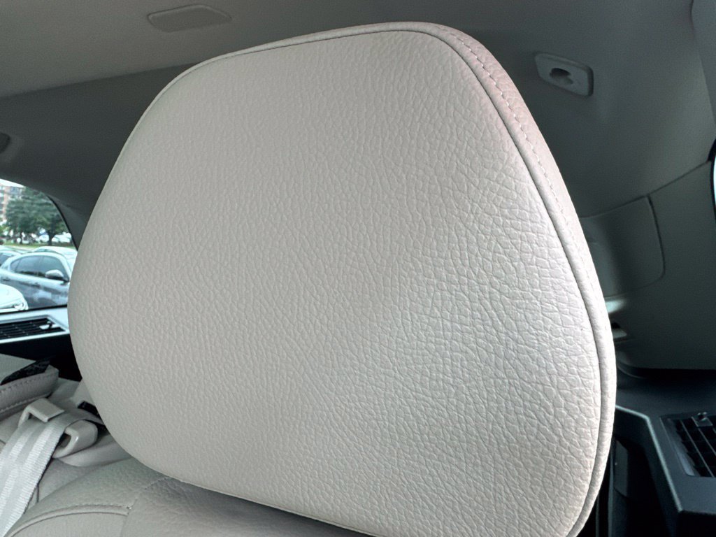 Used 2023 Volvo XC90 B6 Plus AWD/4WD image 54