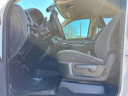 Used 2019 RAM 2500 Big Horn image 16