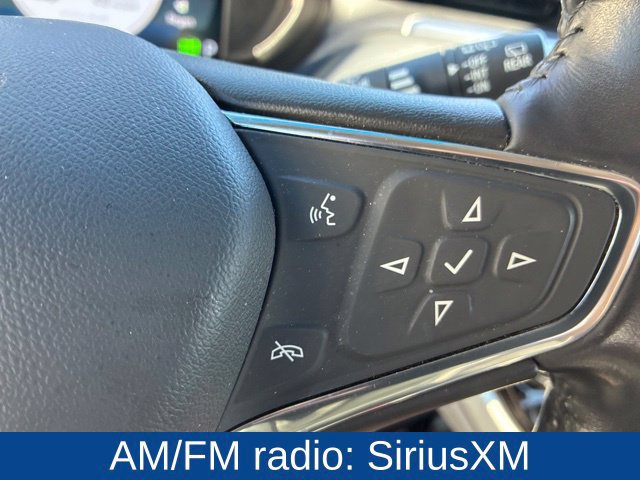 Used 2021 Chevrolet Bolt Premier w/ Infotainment Package FWD image 18