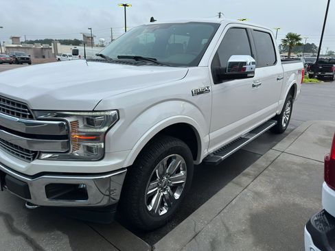 Used 2019 Ford F150 Lariat w/ Equipment Group 502A Luxury AWD/4WD image 1