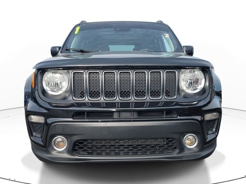 Used 2021 Jeep Renegade Latitude w/ Sun & Sound Group image 2