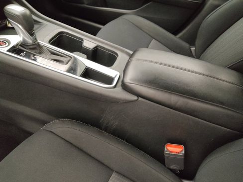 Used 2023 Nissan Sentra SV FWD image 26