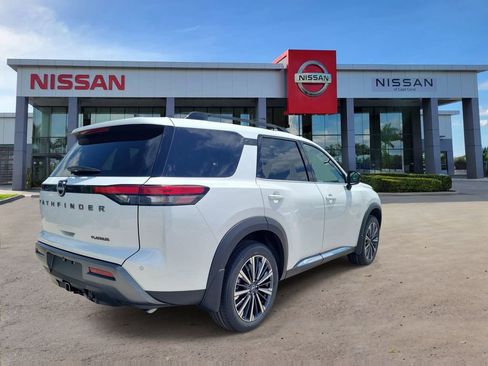 New 2026 Nissan Pathfinder Platinum w/ Cargo Package FWD image 2