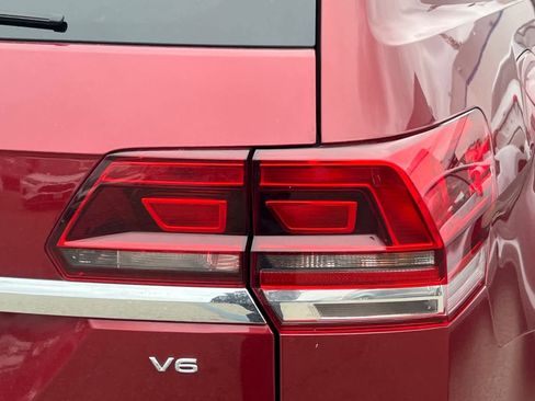 Used 2018 Volkswagen Atlas SE FWD image 18